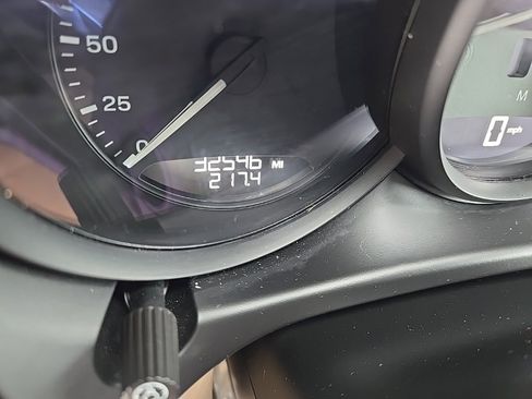 Used 2023 Porsche Macan S w/ Sport Chrono Package image 13