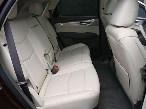 Used 2023 Cadillac XT5 Premium Luxury AWD/4WD image 19