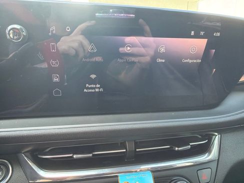 Used 2025 Buick Envista Preferred FWD image 7