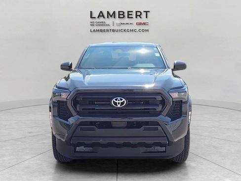 Used 2024 Toyota Tacoma SR AWD/4WD image 8