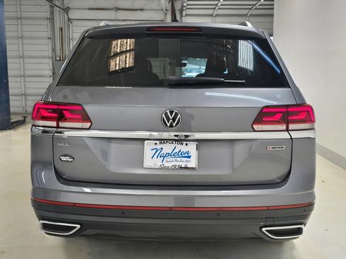 Used 2022 Volkswagen Atlas SEL AWD/4WD image 4