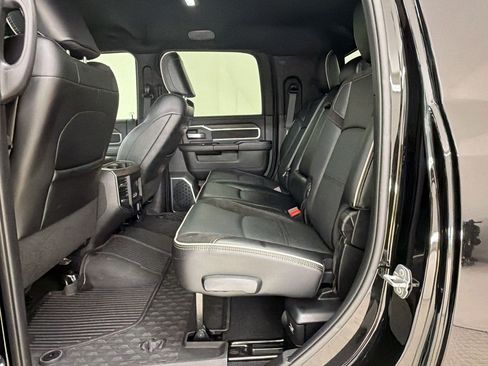 Used 2025 RAM 2500 Laramie w/ Night Edition AWD/4WD image 24