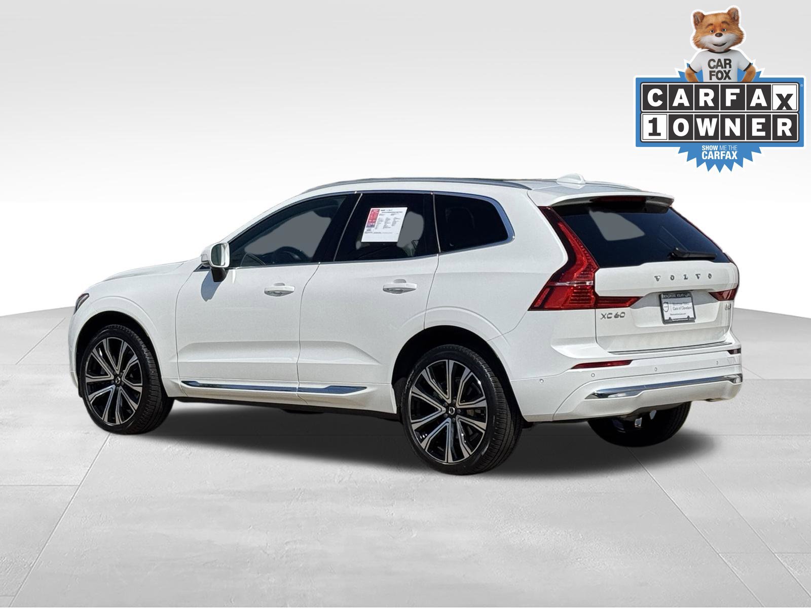 Used 2023 Volvo XC60 B5 Ultimate AWD/4WD image 7