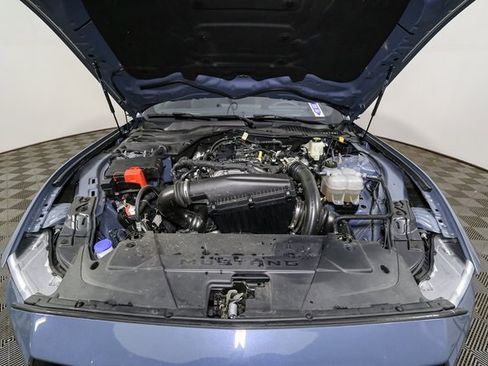 Used 2025 Ford Mustang Coupe image 5