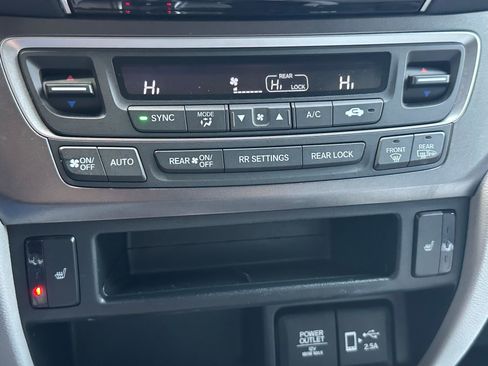 Used 2022 Honda Pilot Special Edition image 28