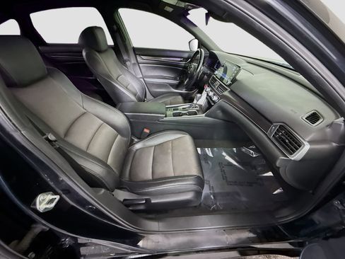 Used 2020 Honda Accord Sport image 29