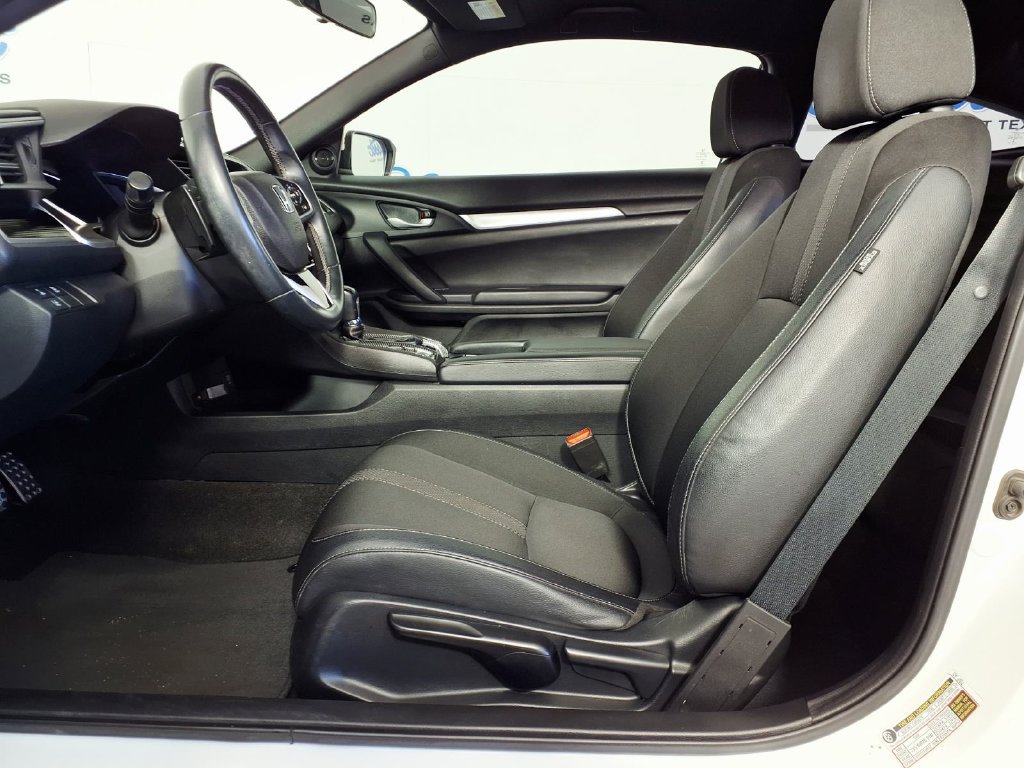 Used 2020 Honda Civic Sport image 9