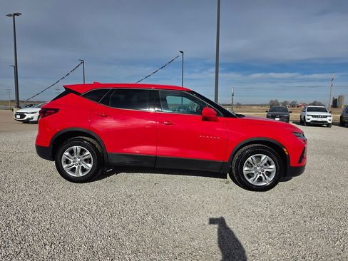 Used 2022 Chevrolet Blazer LT image 3