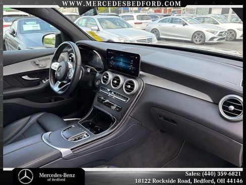 Used 2023 Mercedes-Benz GLC 300 4MATIC Coupe image 31