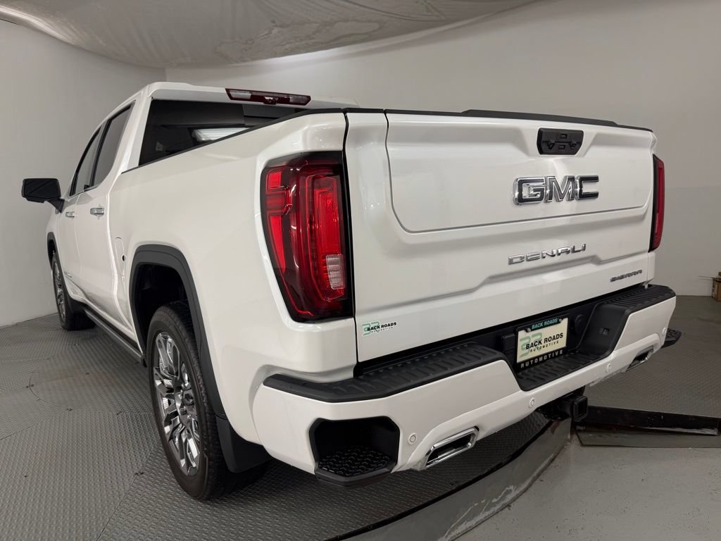Used 2024 GMC Sierra 1500 Denali Ultimate AWD/4WD image 9