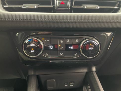 New 2026 Chevrolet TrailBlazer LT w/ Convenience Package AWD/4WD image 4