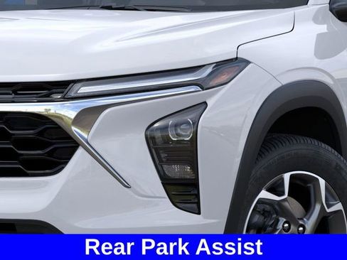 New 2026 Chevrolet Trax LT w/ Driver Confidence Package image 11