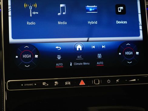New 2026 Mercedes-Benz S 580e 4MATIC Sedan image 28