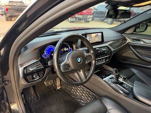 Used 2018 BMW M550i xDrive M550i xDrive Sedan 4D w/ Driving Assistance Package image 85