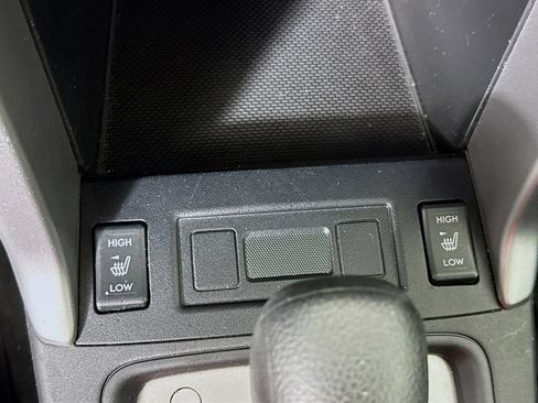 Used 2014 Subaru Forester 2.5i Premium w/ All-Weather Package AWD/4WD image 19