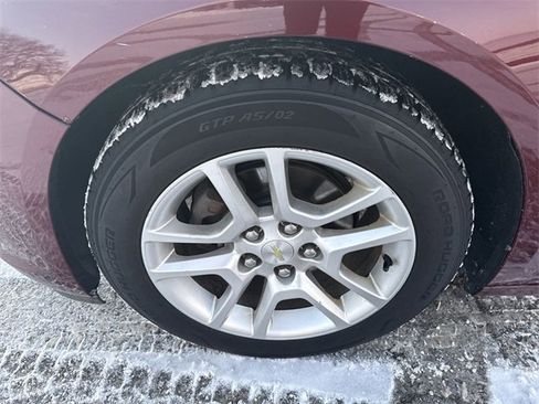 Used 2015 Chevrolet Malibu LT w/ Power Convenience Package image 7