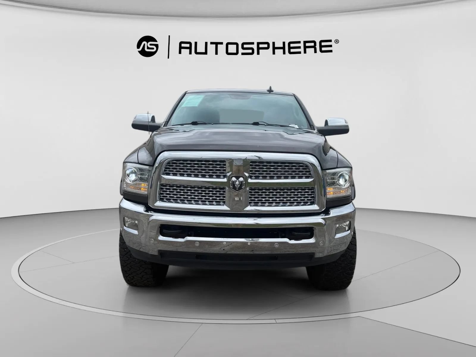 Used 2017 RAM 2500 Laramie AWD/4WD image 2