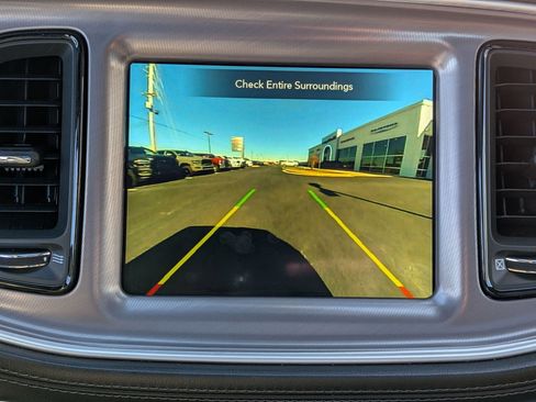 Used 2022 Dodge Challenger R/T w/ Plus Package image 15