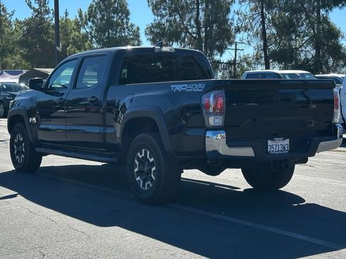 Certified 2023 Toyota Tacoma TRD Off-Road w/ Black Out Package (TMS) AWD/4WD image 3