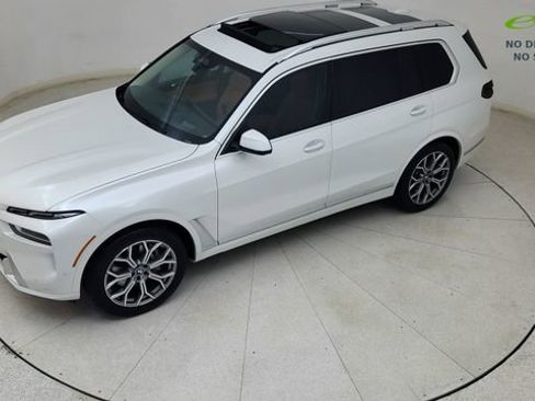 Used 2026 BMW X7 xDrive40i AWD/4WD image 83