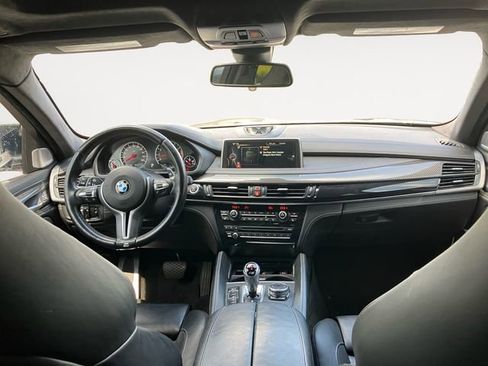 Used 2015 BMW X6 M image 10