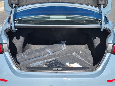 New 2025 Nissan Sentra SR image 17