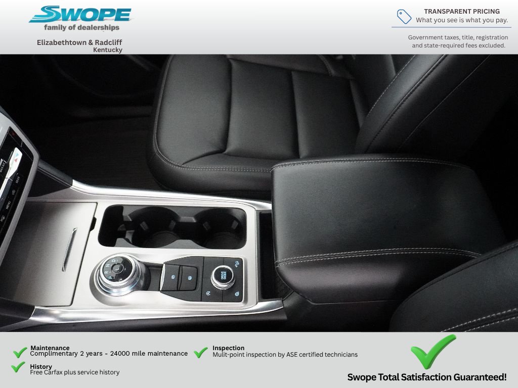 Used 2024 Ford Explorer XLT w/ Equipment Group 202A AWD/4WD image 26