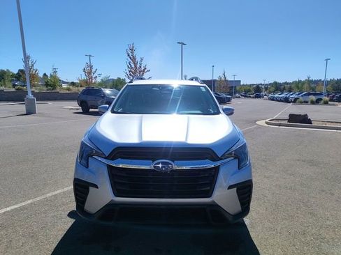 Used 2023 Subaru Ascent Premium w/ Convenience Package AWD/4WD image 8