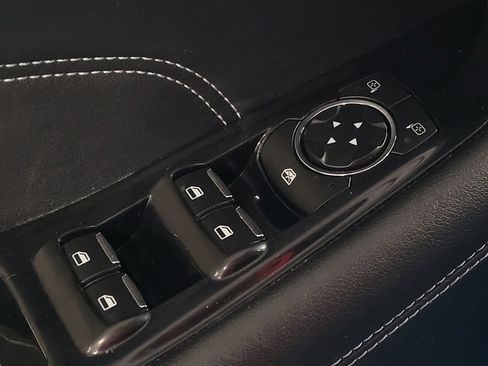 Used 2018 Ford Edge Titanium AWD/4WD image 27