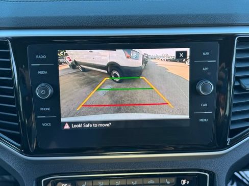 Used 2022 Volkswagen Atlas SEL AWD/4WD image 27