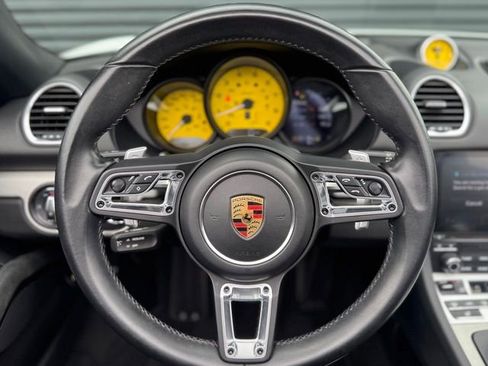 Certified 2021 Porsche 718 Boxster Spyder w/ Light Design Package RWD image 20