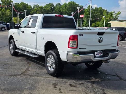 Used 2024 RAM 2500 Big Horn w/ Off Road Package AWD/4WD image 11