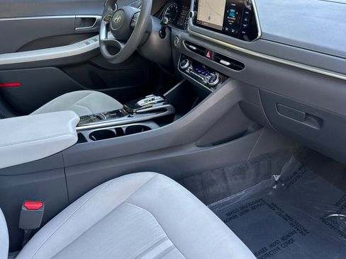 Used 2023 Hyundai Sonata SEL image 17