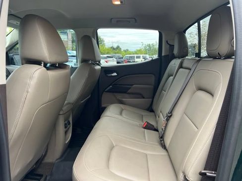 Used 2015 GMC Canyon SLT AWD/4WD image 16