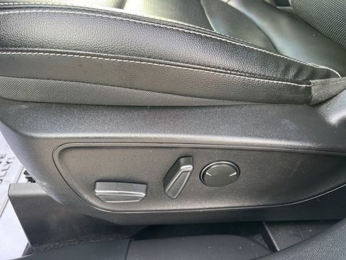 Used 2022 Ford Escape SEL image 22