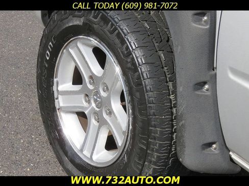 Used 2011 Dodge Dakota Big Horn image 19