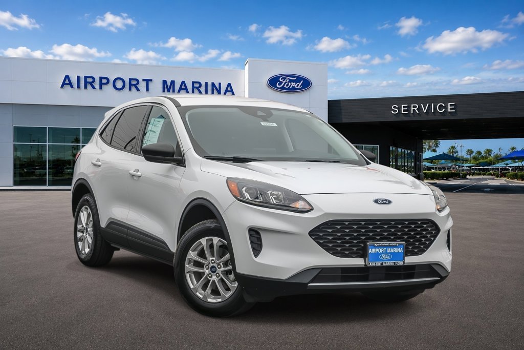 Used 2022 Ford Escape SE AWD/4WD image 1