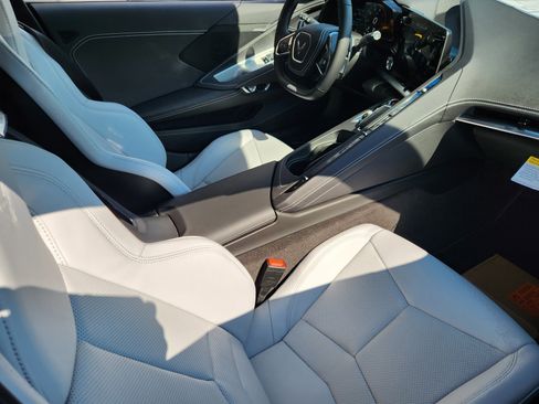 New 2025 Chevrolet Corvette E-Ray w/ Battery Protection Package image 10