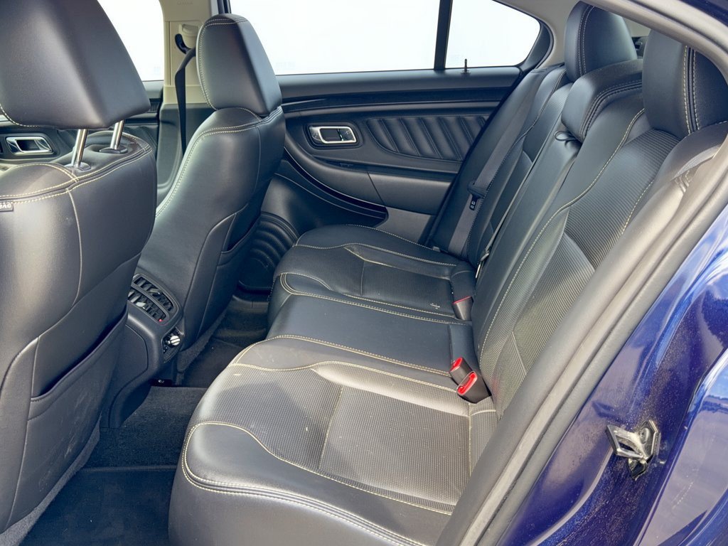 Used 2011 Ford Taurus Limited w/ 303A Rapid Spec Order Code FWD image 25