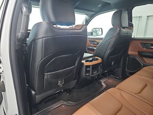 Used 2022 RAM 1500 Limited w/ Trailer Tow Group AWD/4WD image 33