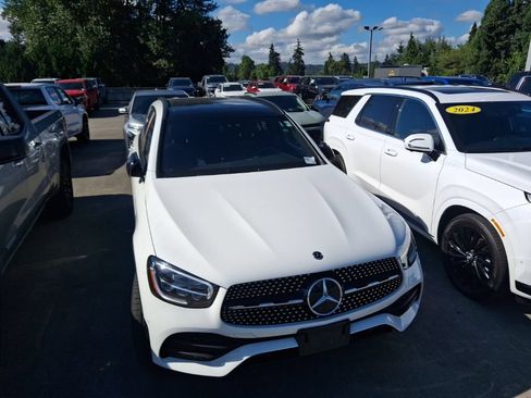 Used 2022 Mercedes-Benz GLC 300 4MATIC image 12