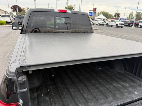 Used 2019 Ford F150 Platinum w/ Equipment Group 701A Luxury AWD/4WD image 30