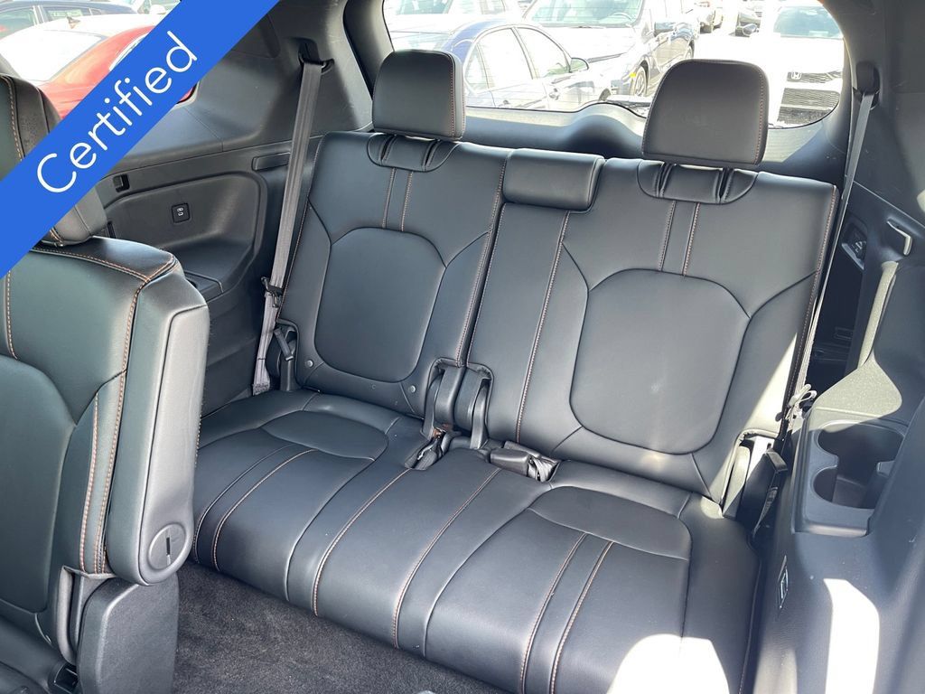 Certified 2025 Honda Pilot TrailSport image 22