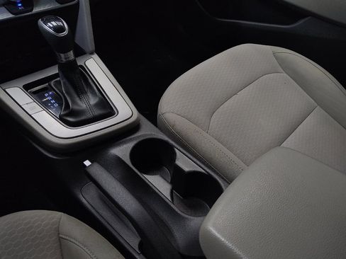 Used 2019 Hyundai Elantra SEL FWD image 26