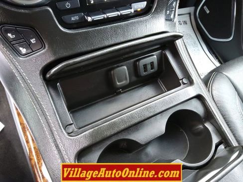 Used 2016 Chevrolet Suburban LTZ image 26