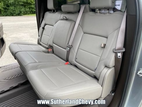 Used 2024 Chevrolet Silverado 1500 LTZ AWD/4WD image 44