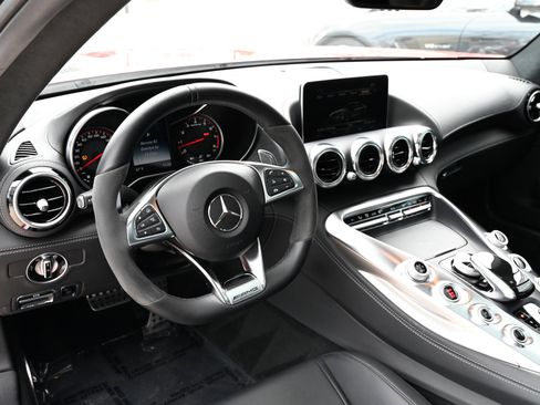 Used 2016 Mercedes-Benz AMG GT S image 16