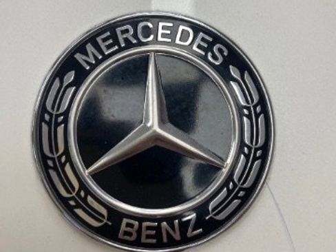 Used 2018 Mercedes-Benz C 300 Sedan w/ Multimedia Package image 30