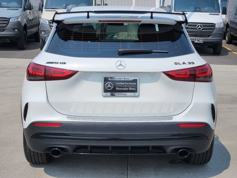 Used 2023 Mercedes-Benz GLA 35 AMG 4MATIC image 40