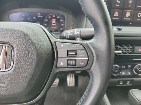 Used 2024 Honda Accord Sport image 28